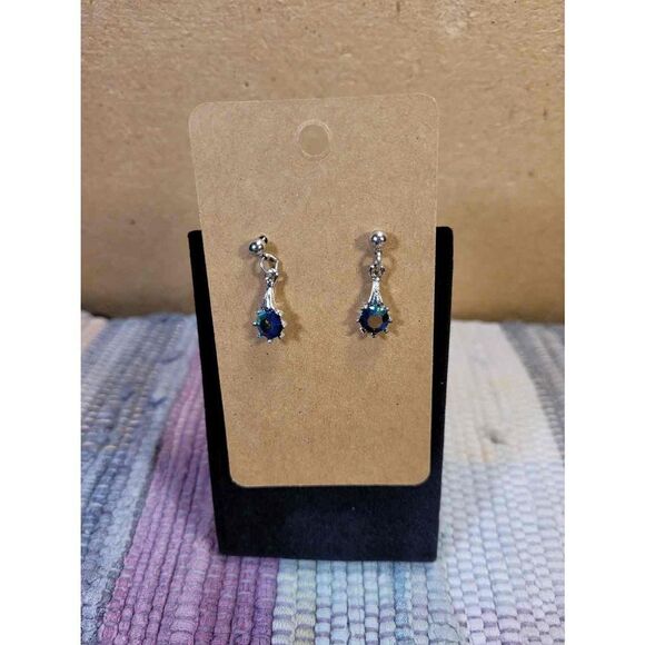 (3 for $15)~JoMa~ Silvertone Blue Australian Crystal Earrings- NWT - Picture 1 of 4